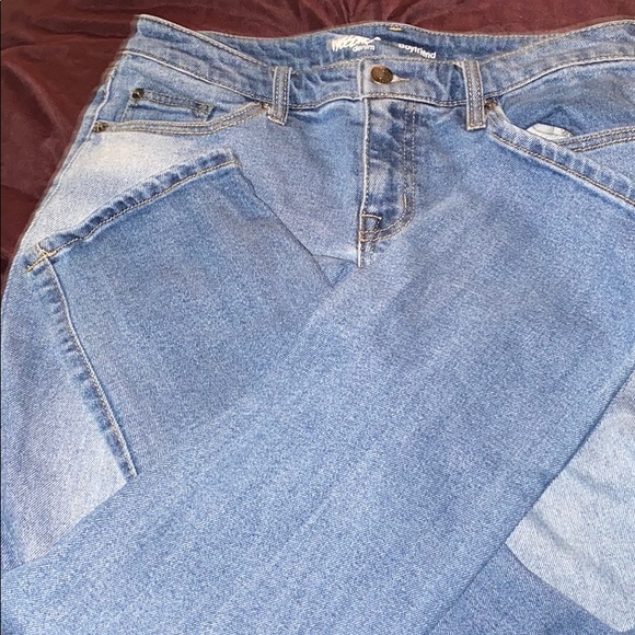denim jeans - Picture 2 of 2